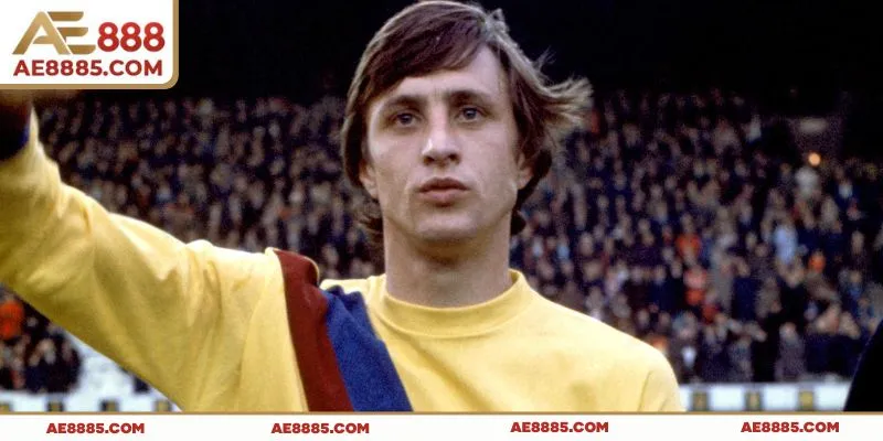 4 cống hiến nổi bật từ cộng tác viên Cruyff